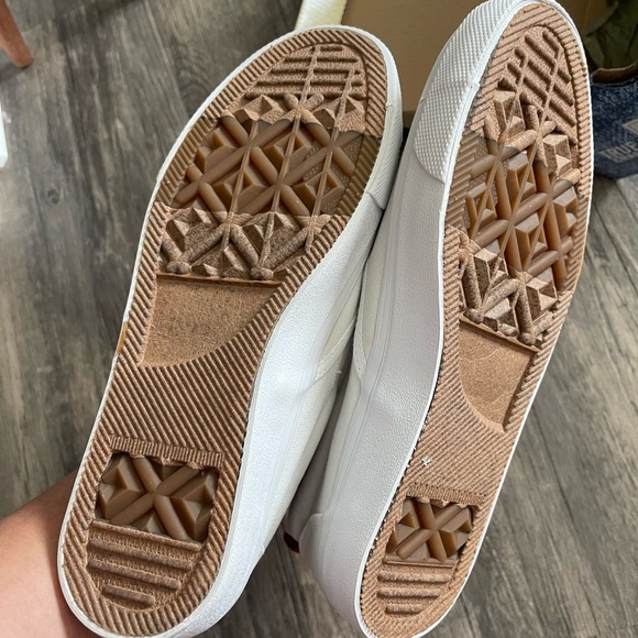 BNWB True Craft Slip Ons - Picture 3 of 4